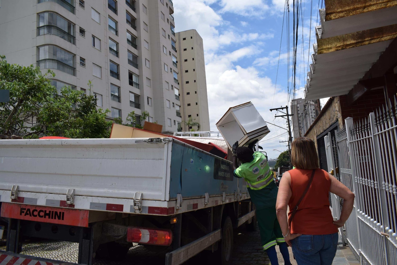 Cata-Tralha atende Chácara Cabuçu e mais sete bairros neste final de semana