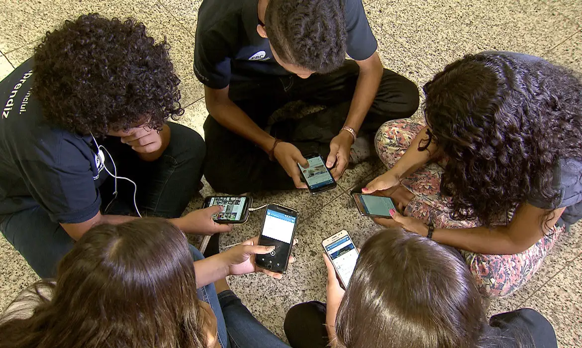 Ambiente de informação deve piorar no mundo, alertam especialistas