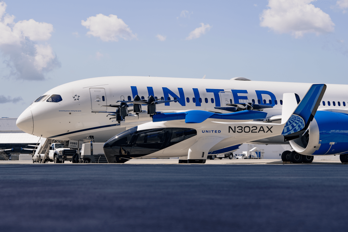 The FAA’s plan to fix air traffic? $875M worth of AI