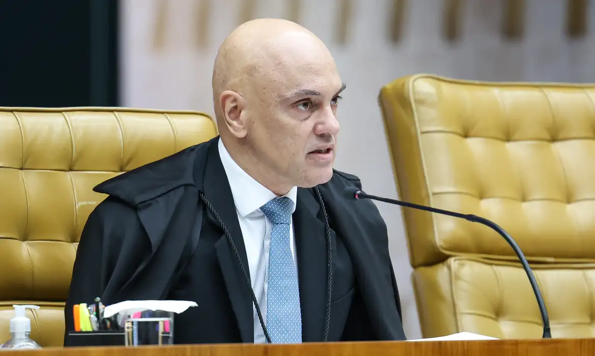 Moraes se declara impedido em ação sobre ida de sua esposa ao Senado