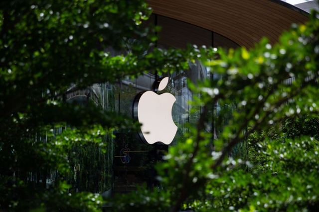 O homem que construiu as lojas da Apple não aposta na compra de inteligência artificial do Vale do Silício