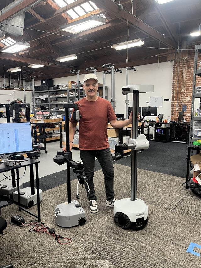 TechCrunch Disrupt 2026: Aaron Edsinger dá vida ao Stretch 4 da Hello Robot no palco