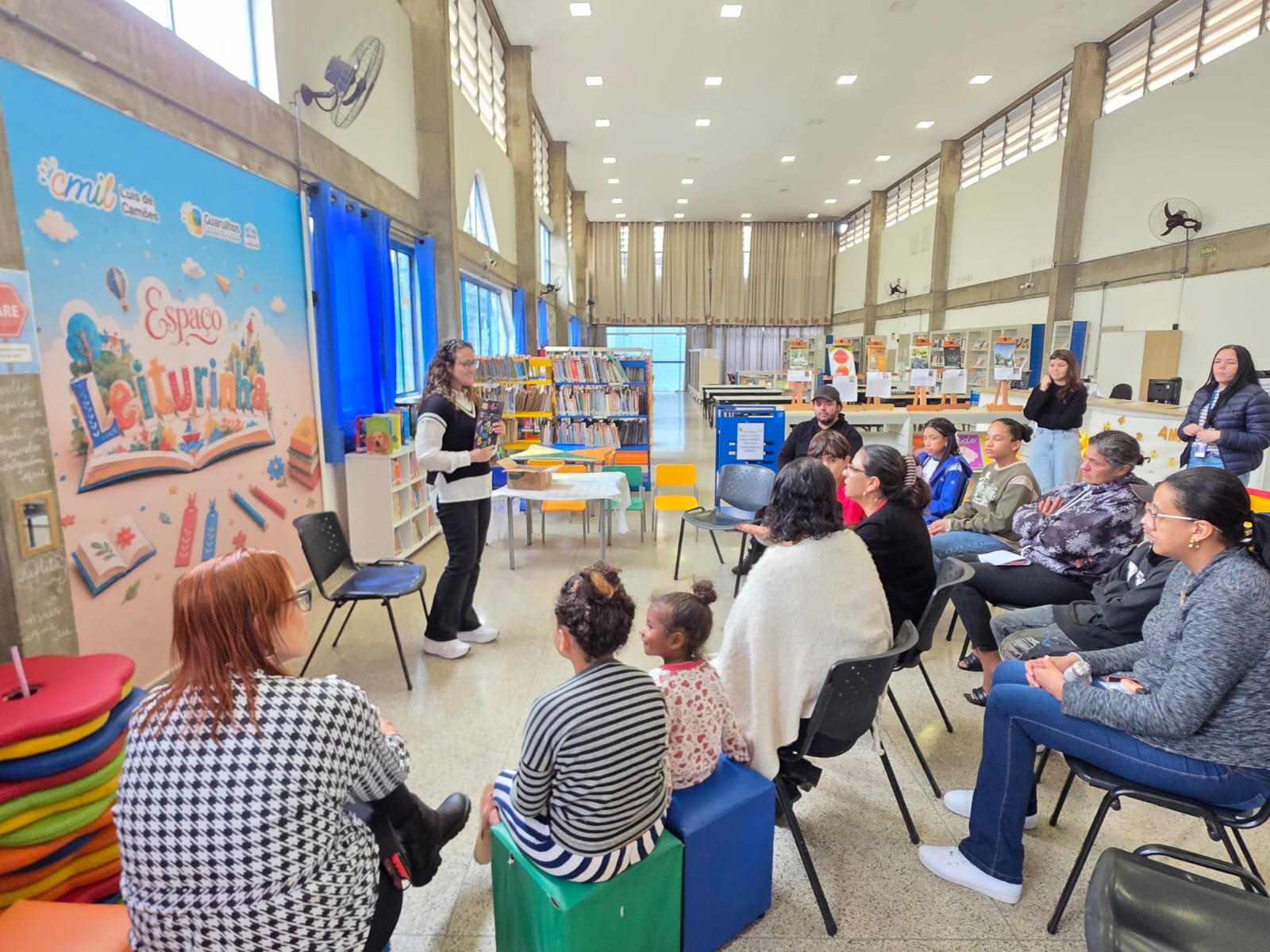 Literatura e criatividade marcam encontro com autora Victoria Chaves no CMIL