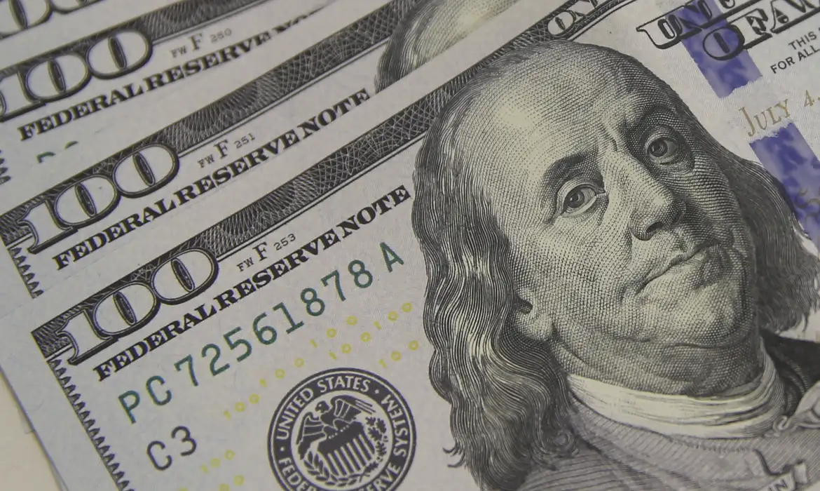 Déficit nas contas externas soma US$ 5,1 bilhões em agosto