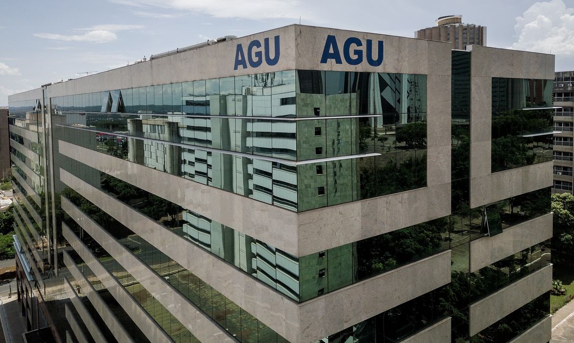 AGU pede 72 horas para se manifestar sobre ações para liberar bets