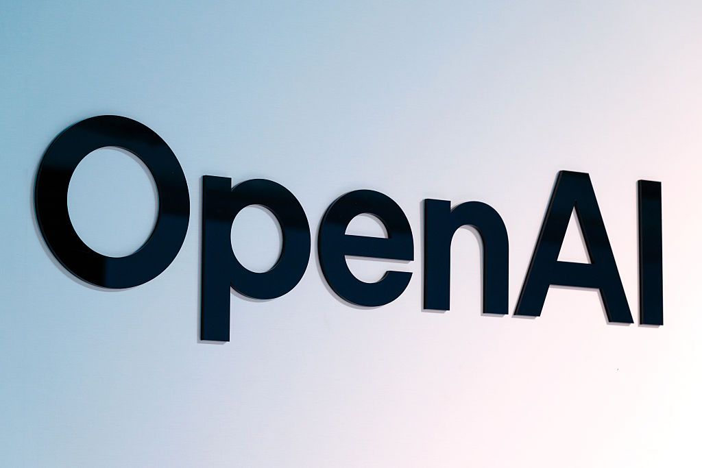 OpenAI lança GPT-6.1 Sol, diz que ele emparelha quase com o GPT-6 Astra e custa menos