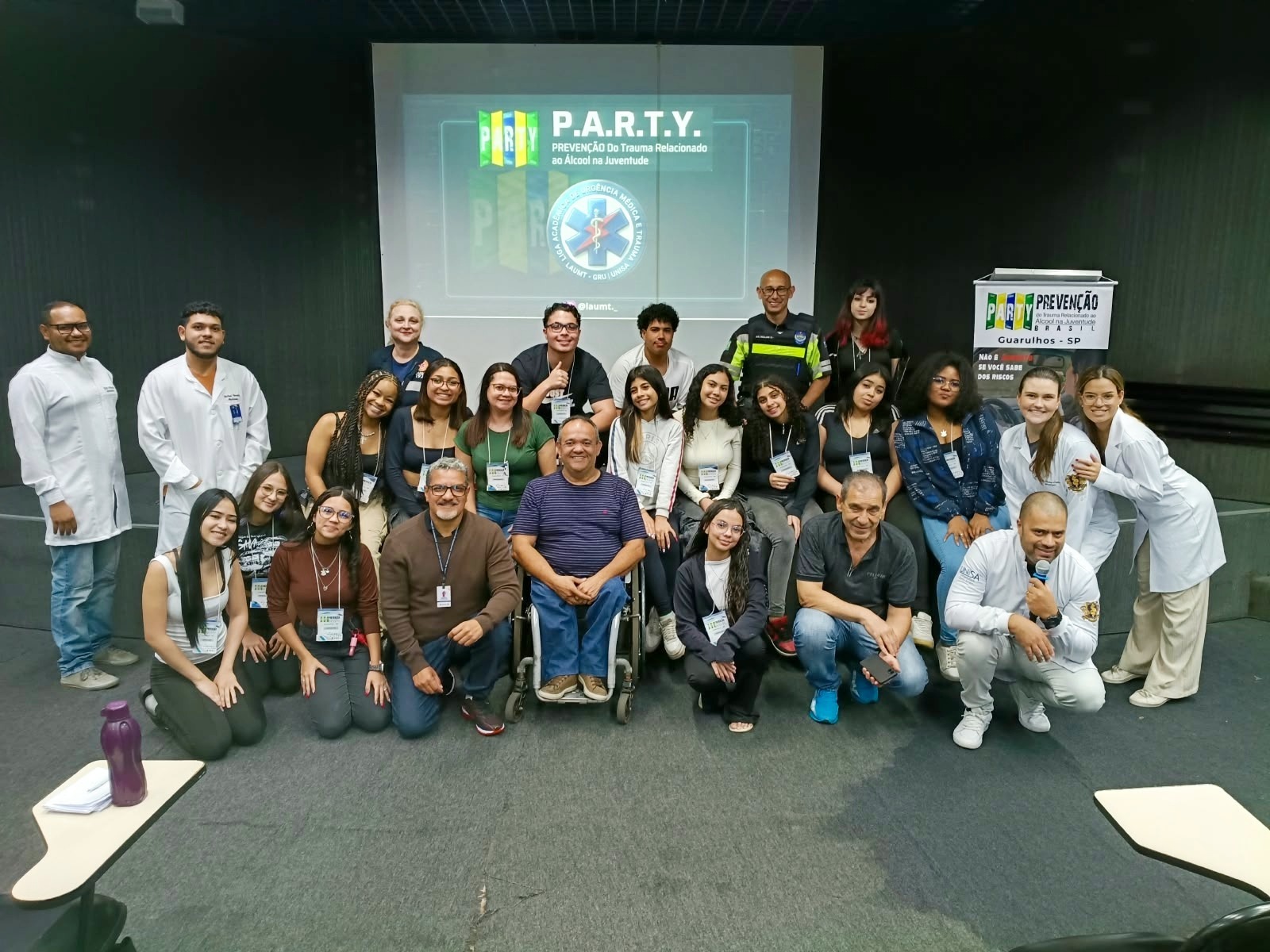 Estudantes do Jardim Presidente Dutra participam do programa P.A.R.T.Y.