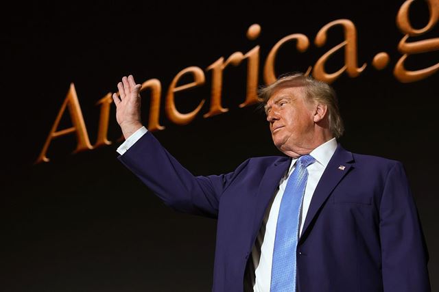 O chatbot de IA Grok, de Musk, supostamente encorajou Trump a capturar o presidente da Venezuela