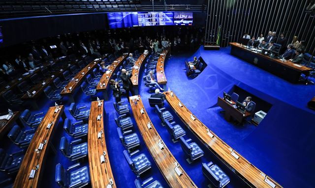Votos para o Senado exigem atenção redobrada do eleitor