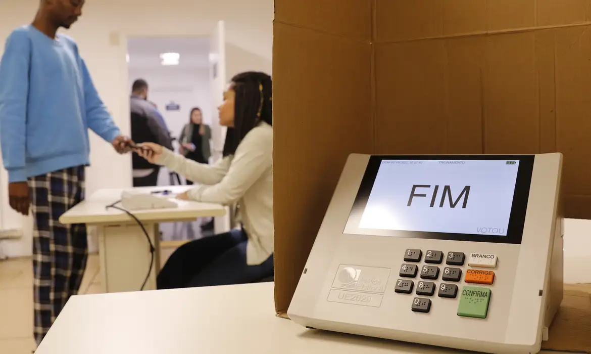 TRE-RJ alerta eleitores sobre alteração no local de votação