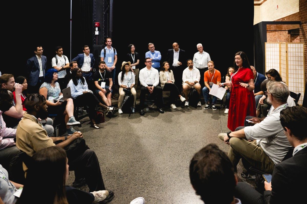 Coloque a mão na massa: A programação completa de mesas redondas interativas no TechCrunch Disrupt 2026