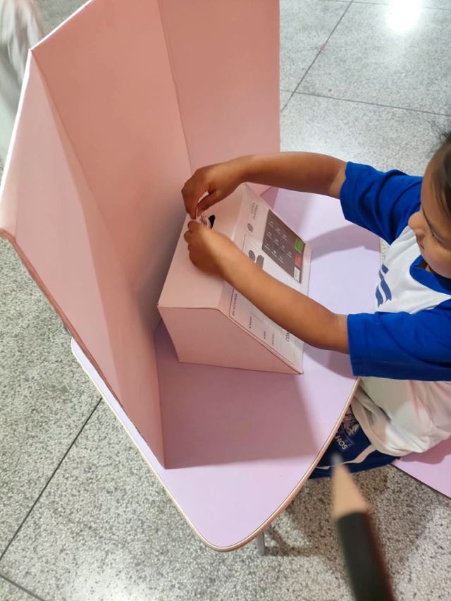 Eleição estudantil na EPG Guimarães Rosa promove experiência de exercício da cidadania