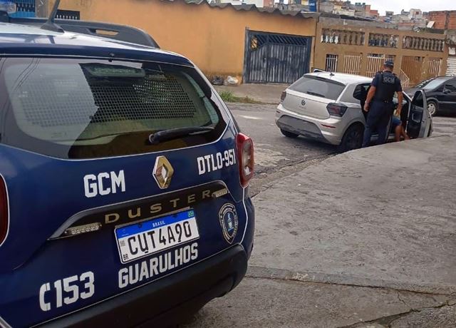 GCM captura foragido da Justiça e recupera veículo com a ajuda da CSI