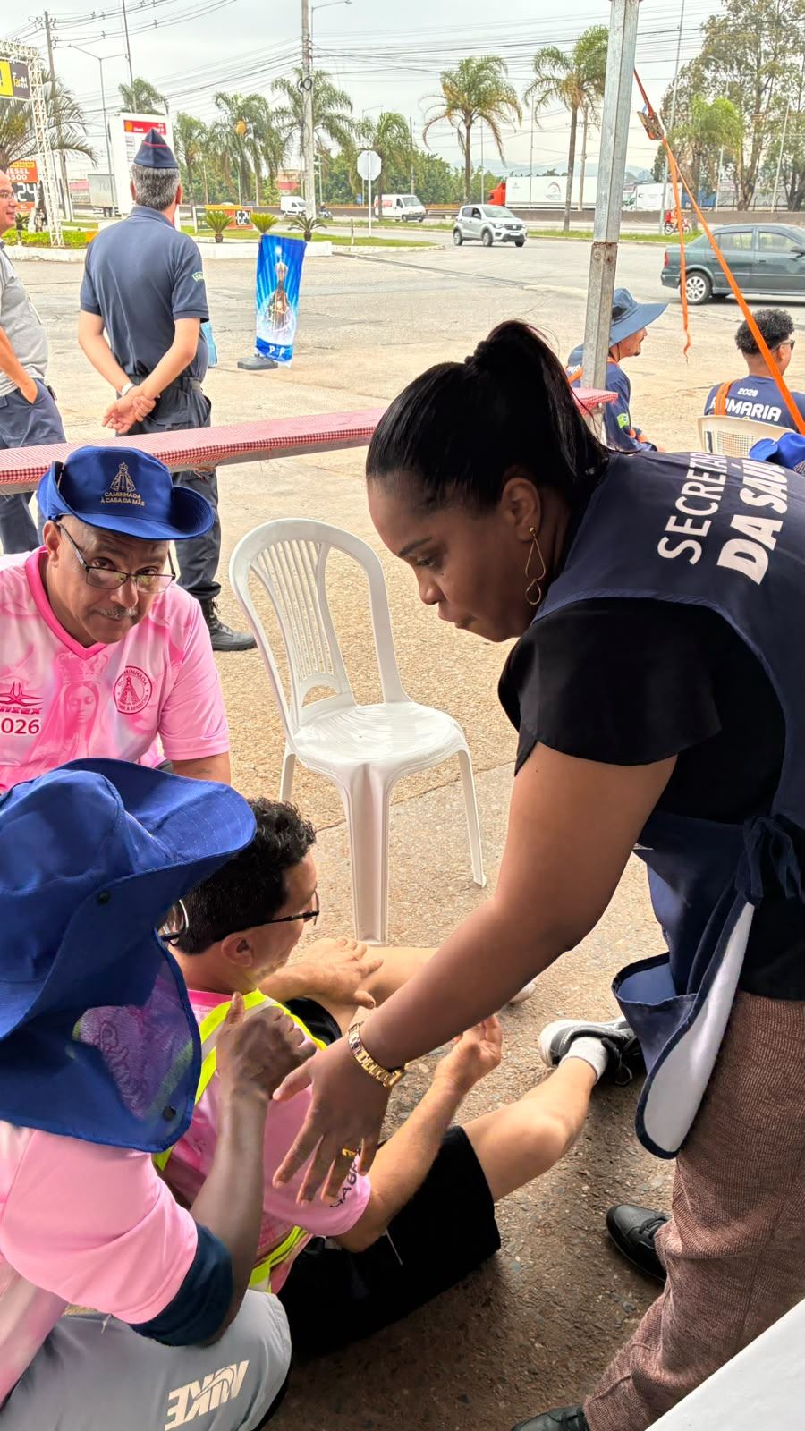Guarulhos presta atendimento de saúde aos romeiros que passam pelo município rumo a Aparecida