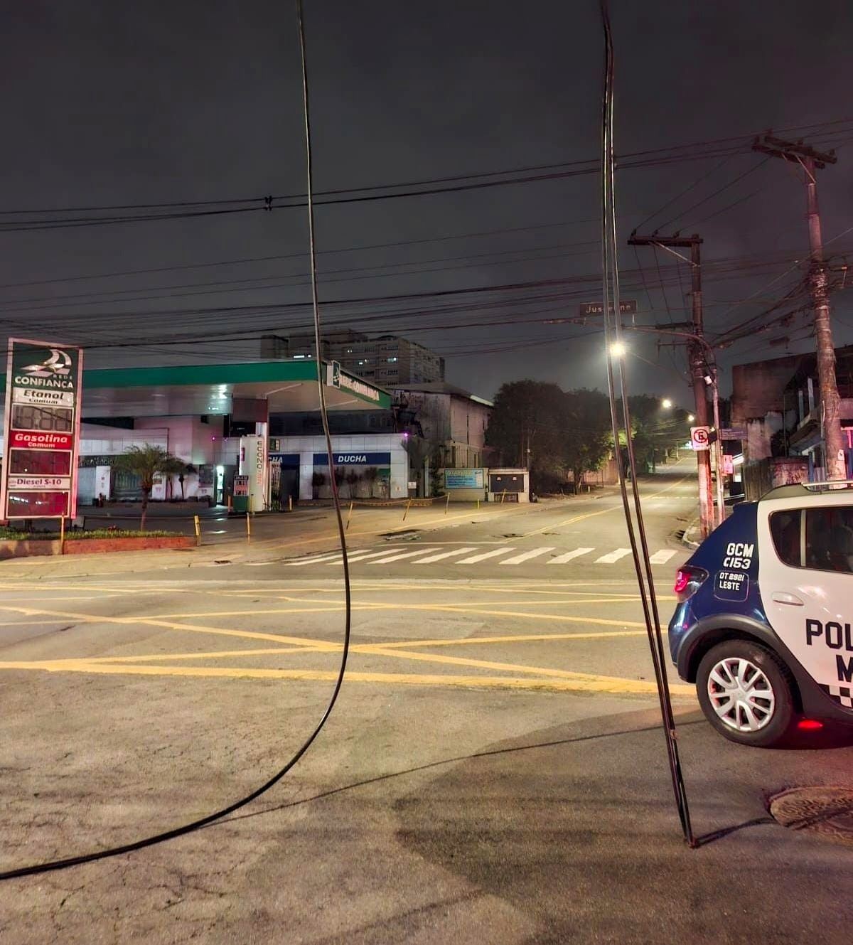 GCM prende três homens por furto de fios e cabos de energia elétrica e telefonia na Água Chata